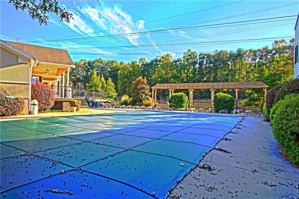 1403 Wingate Way, Sandy Springs, Georgia 30350, 1 Bedroom Bedrooms, ,1 BathroomBathrooms,Residential,Sold,1403 Wingate Way,5959373