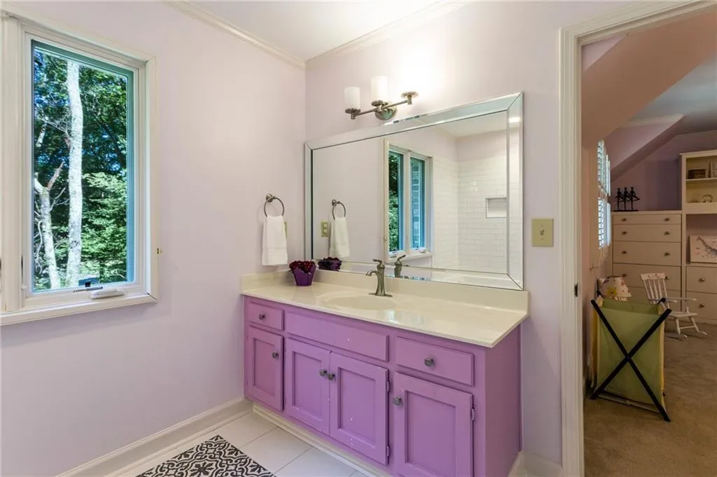 430 Huntcliff Green, Sandy Springs, Georgia 30350, 4 Bedrooms Bedrooms, ,4 BathroomsBathrooms,Residential,Sold,430 Huntcliff Green,6791309