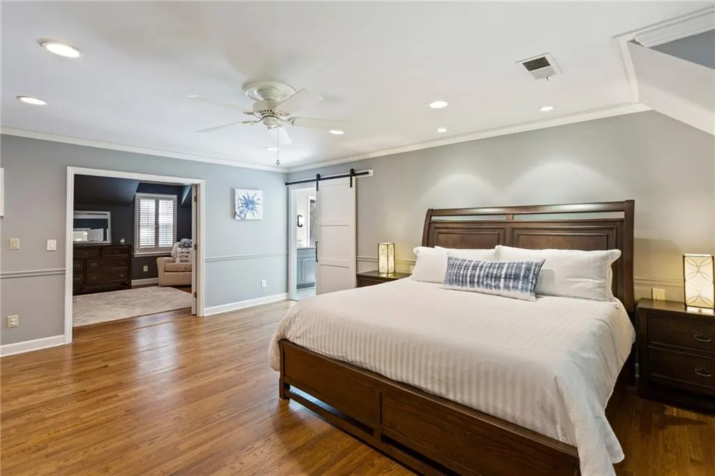 430 Huntcliff Green, Sandy Springs, Georgia 30350, 4 Bedrooms Bedrooms, ,4 BathroomsBathrooms,Residential,Sold,430 Huntcliff Green,6791309