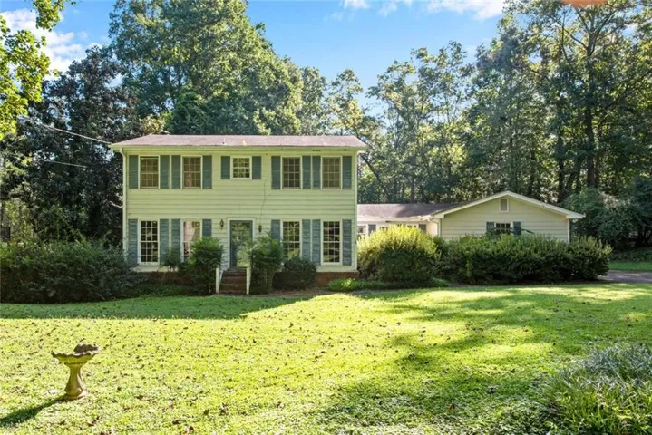 1255 Lake Charles Drive, Roswell, Georgia 30075