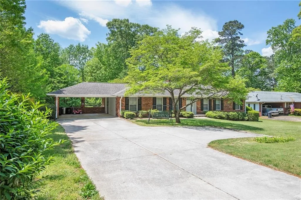 1015 Pitts Road, Sandy Springs, Georgia 30350, 3 Bedrooms Bedrooms, ,2 BathroomsBathrooms,Land,Sold,1015 Pitts Road,6872934