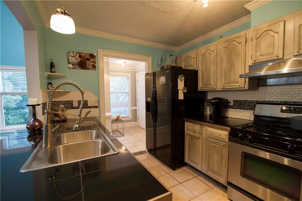 430 Brantley Road, Atlanta, Georgia 30350, 4 Bedrooms Bedrooms, ,3 BathroomsBathrooms,Residential,Sold,430 Brantley Road,5732252