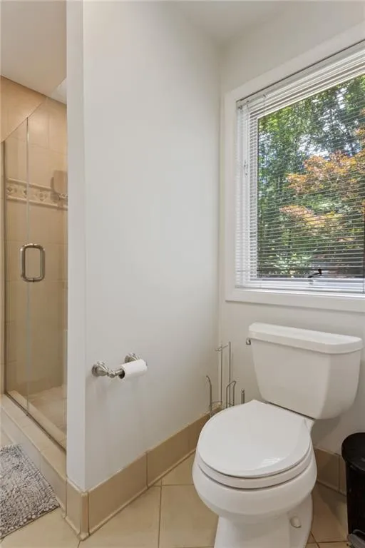 1650 Chevron Way, Sandy Springs, Georgia 30350, 4 Bedrooms Bedrooms, ,3 BathroomsBathrooms,Residential,Sold,1650 Chevron Way,6735952