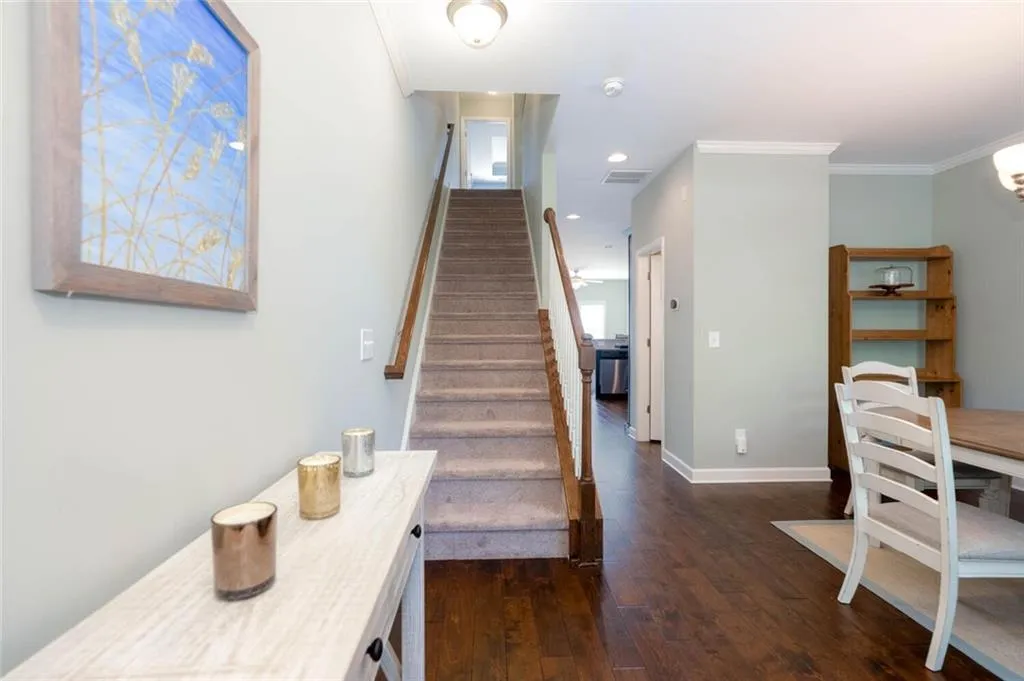 7600 Stoneridge Drive, Atlanta, Georgia 30328, 3 Bedrooms Bedrooms, ,3 BathroomsBathrooms,Residential,Sold,7600 Stoneridge Drive,7243430