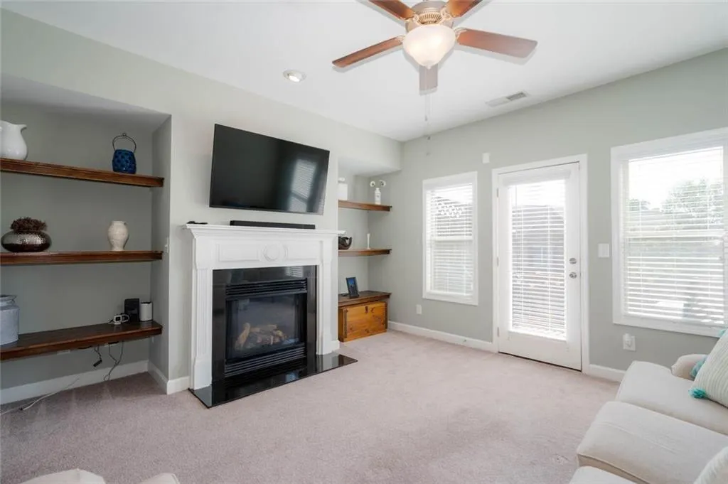 7600 Stoneridge Drive, Atlanta, Georgia 30328, 3 Bedrooms Bedrooms, ,3 BathroomsBathrooms,Residential,Sold,7600 Stoneridge Drive,7243430