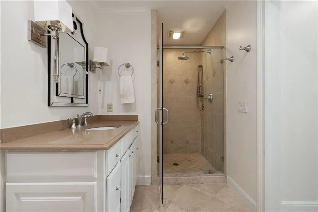 1533 Barrington Court Nw, Atlanta, Georgia 30327, 4 Bedrooms Bedrooms, ,3 BathroomsBathrooms,Residential,For Sale,1533 Barrington Court Nw,7615476