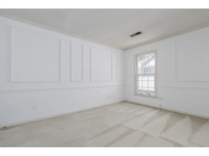 327 The Chace, Sandy Springs, Georgia 30328, 3 Bedrooms Bedrooms, ,2 BathroomsBathrooms,Residential,Sold,327 The Chace,6640690