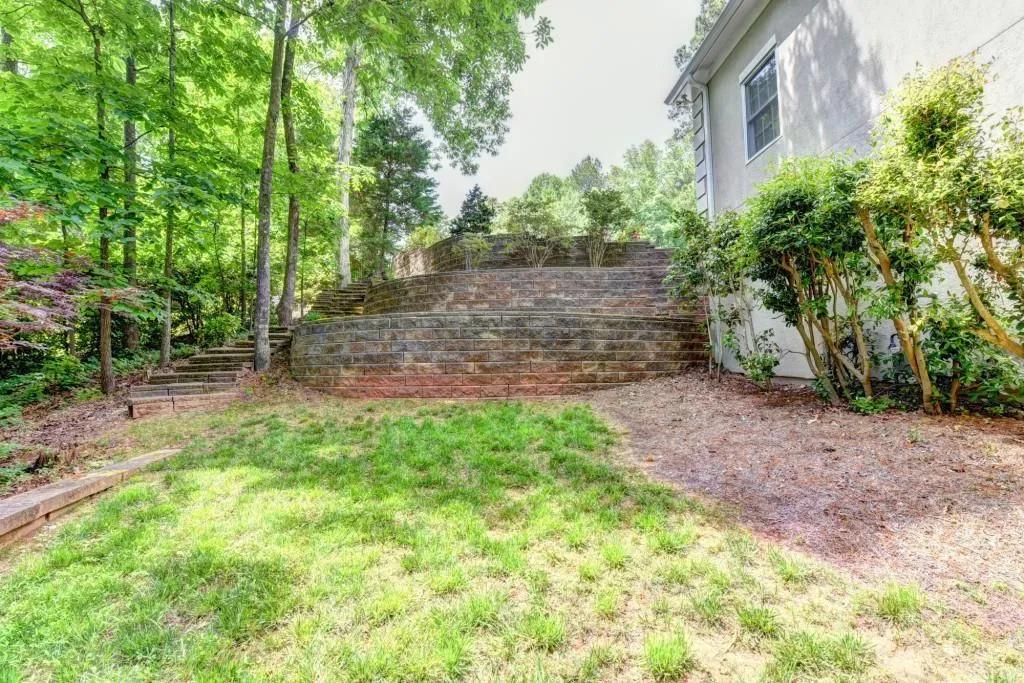 9580 Marsh Cove Court, Sandy Springs, Georgia 30350, 6 Bedrooms Bedrooms, ,5 BathroomsBathrooms,Residential,Sold,9580 Marsh Cove Court,6063741