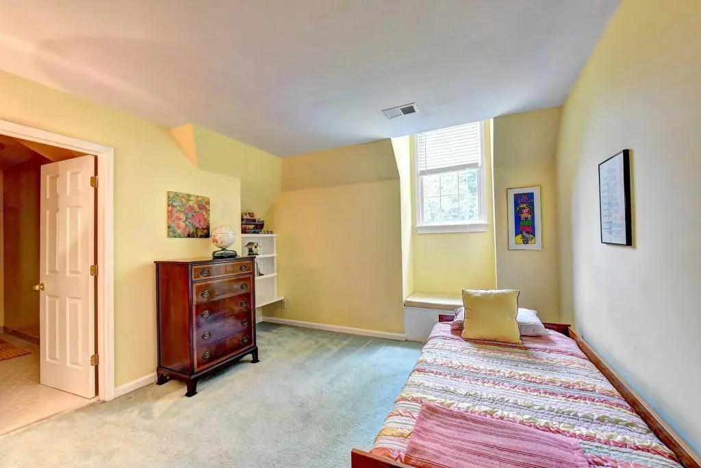 9580 Marsh Cove Court, Sandy Springs, Georgia 30350, 6 Bedrooms Bedrooms, ,5 BathroomsBathrooms,Residential,Sold,9580 Marsh Cove Court,6063741