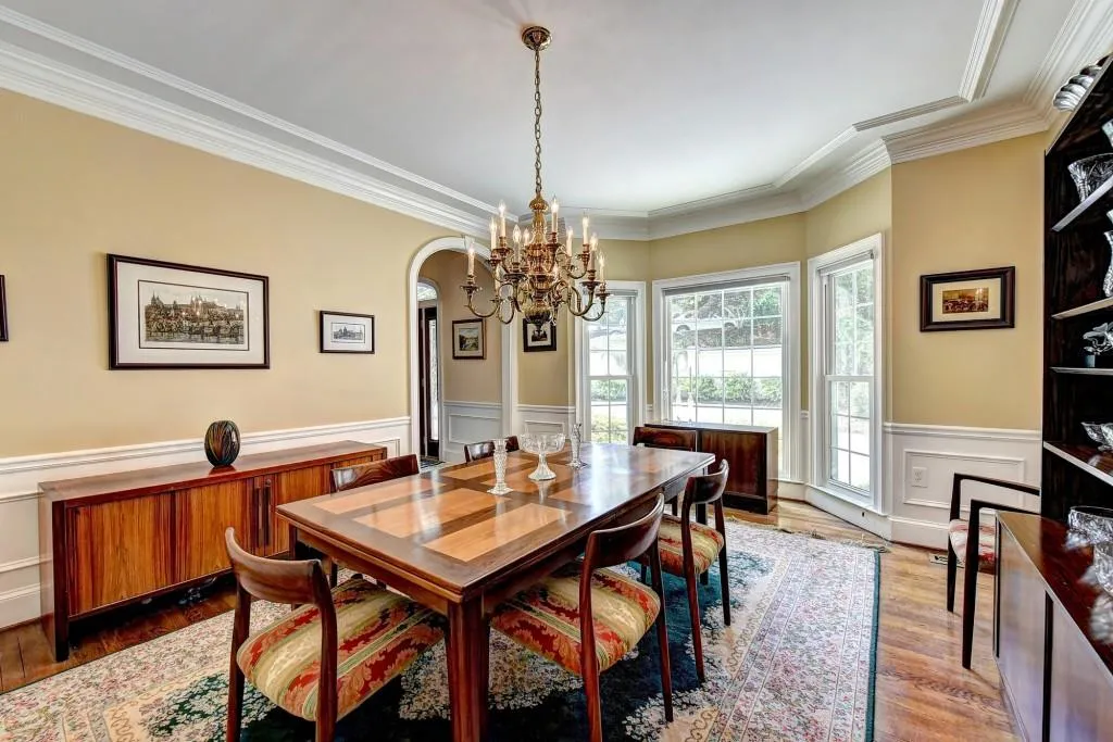 9580 Marsh Cove Court, Sandy Springs, Georgia 30350, 6 Bedrooms Bedrooms, ,5 BathroomsBathrooms,Residential,Sold,9580 Marsh Cove Court,6063741