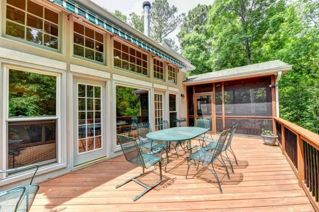 9580 Marsh Cove Court, Sandy Springs, Georgia 30350, 6 Bedrooms Bedrooms, ,5 BathroomsBathrooms,Residential,Sold,9580 Marsh Cove Court,6063741