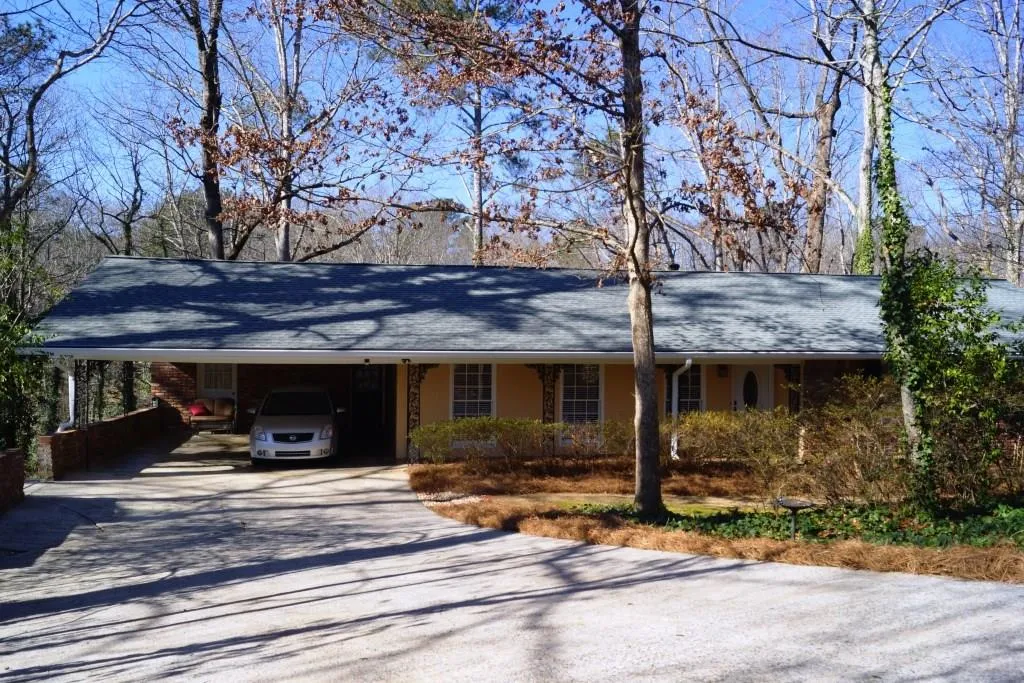 130 Finchley Court, Sandy Springs, Georgia 30328, 3 Bedrooms Bedrooms, ,2 BathroomsBathrooms,Residential,Sold,130 Finchley Court,5947829