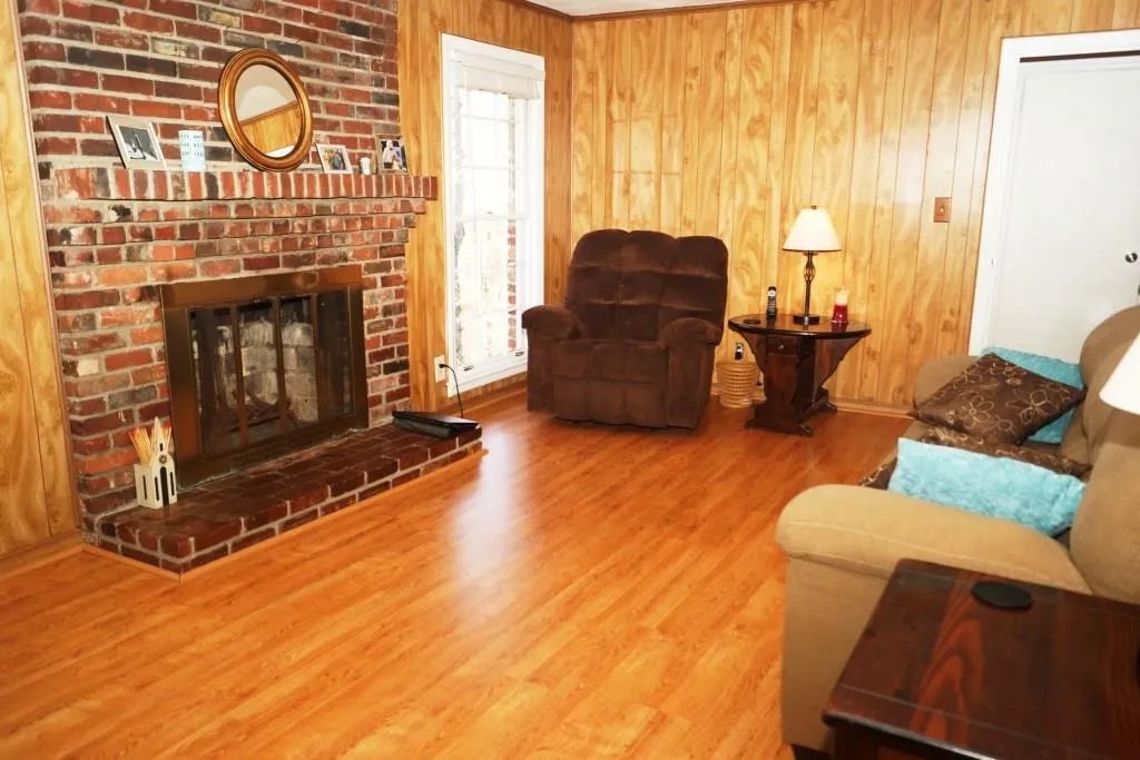 130 Finchley Court, Sandy Springs, Georgia 30328, 3 Bedrooms Bedrooms, ,2 BathroomsBathrooms,Residential,Sold,130 Finchley Court,5947829