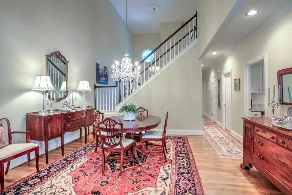 5996 Mitchell Road Unit 27, Atlanta, Georgia 30328, 3 Bedrooms Bedrooms, ,3 BathroomsBathrooms,Residential,Sold,5996 Mitchell Road Unit 27,6597482