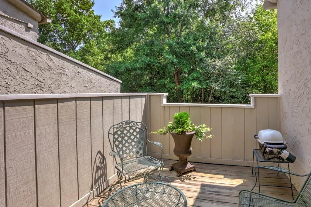 5996 Mitchell Road Unit 27, Atlanta, Georgia 30328, 3 Bedrooms Bedrooms, ,3 BathroomsBathrooms,Residential,Sold,5996 Mitchell Road Unit 27,6597482