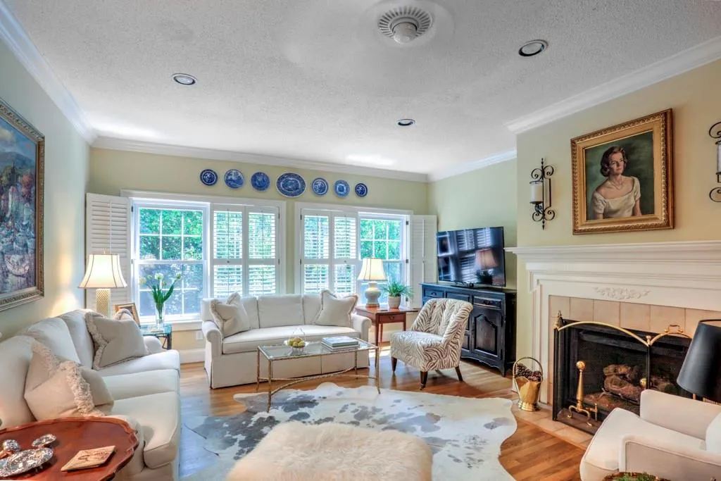 5996 Mitchell Road Unit 27, Atlanta, Georgia 30328, 3 Bedrooms Bedrooms, ,3 BathroomsBathrooms,Residential,Sold,5996 Mitchell Road Unit 27,6597482