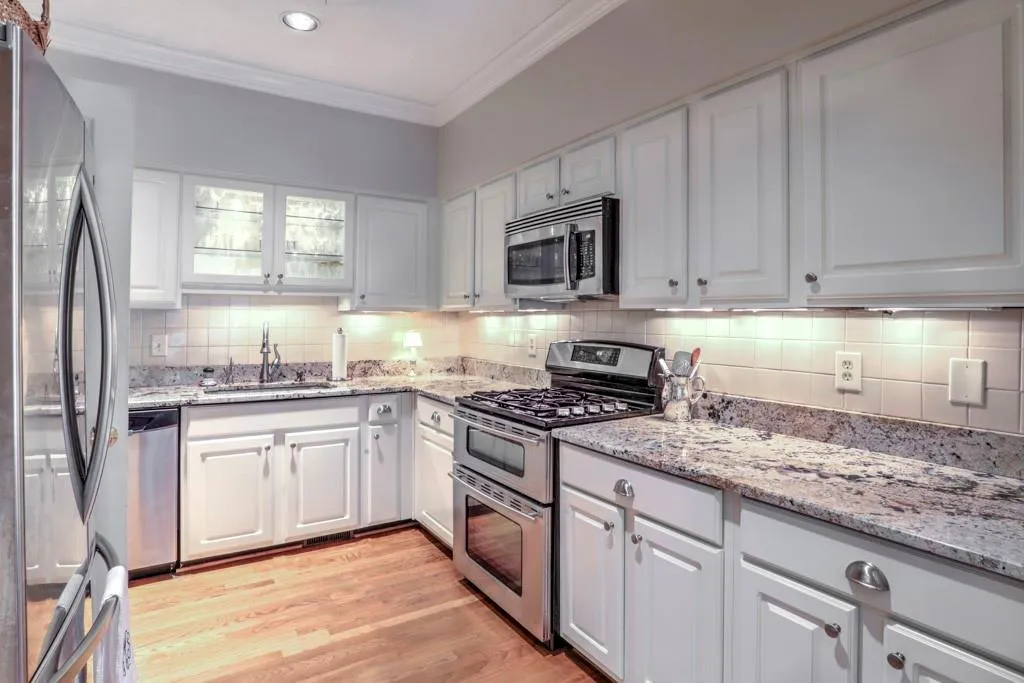 5996 Mitchell Road Unit 27, Atlanta, Georgia 30328, 3 Bedrooms Bedrooms, ,3 BathroomsBathrooms,Residential,Sold,5996 Mitchell Road Unit 27,6597482