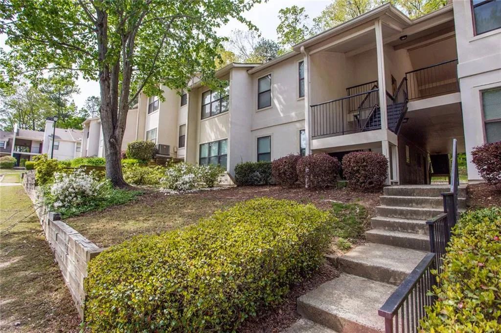 2209 Huntingdon Chase, Sandy Springs, Georgia 30350, 1 Bedroom Bedrooms, ,1 BathroomBathrooms,Residential,Sold,2209 Huntingdon Chase,7035298