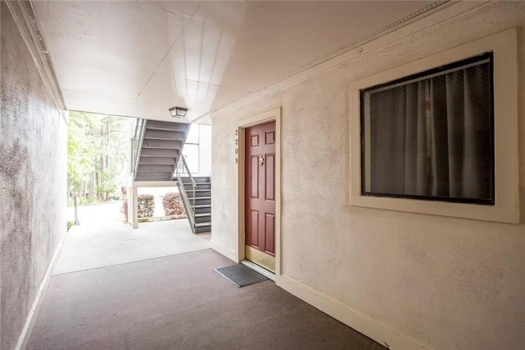 2209 Huntingdon Chase, Sandy Springs, Georgia 30350, 1 Bedroom Bedrooms, ,1 BathroomBathrooms,Residential,Sold,2209 Huntingdon Chase,7035298