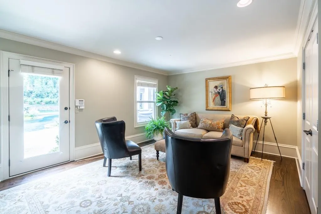 715 Glenairy Drive, Sandy Springs, Georgia 30328, 6 Bedrooms Bedrooms, ,4 BathroomsBathrooms,Residential,Sold,715 Glenairy Drive,6543812