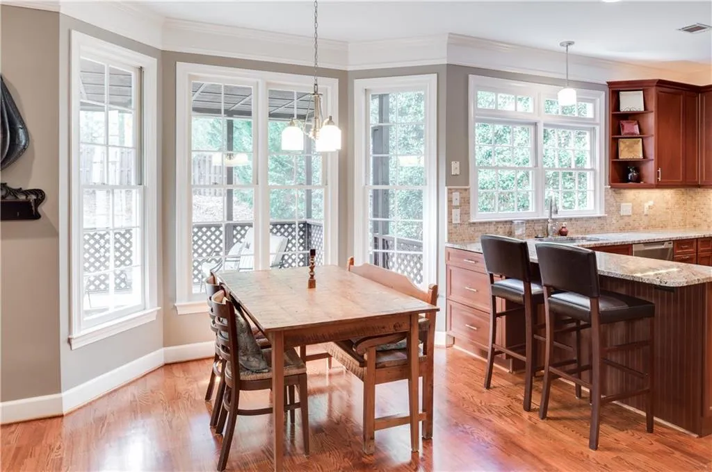 4580 Windsor Park Place Ne, Sandy Springs, Georgia 30342, 3 Bedrooms Bedrooms, ,2 BathroomsBathrooms,Residential,Sold,4580 Windsor Park Place Ne,5798094