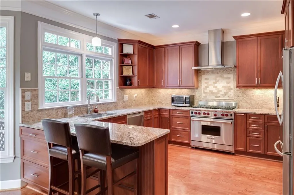 4580 Windsor Park Place Ne, Sandy Springs, Georgia 30342, 3 Bedrooms Bedrooms, ,2 BathroomsBathrooms,Residential,Sold,4580 Windsor Park Place Ne,5798094