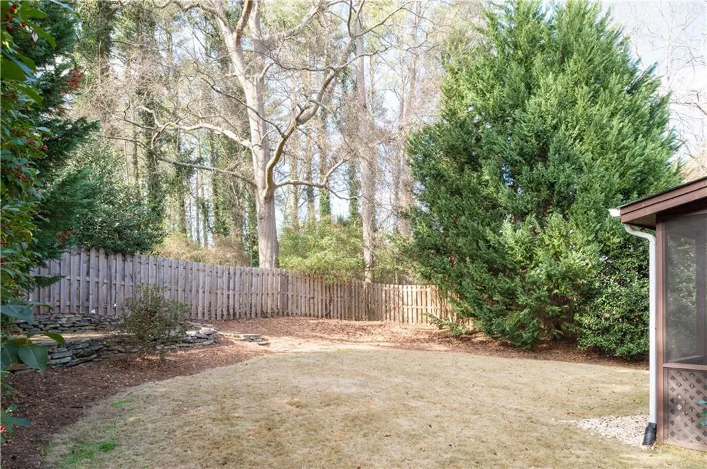 4580 Windsor Park Place Ne, Sandy Springs, Georgia 30342, 3 Bedrooms Bedrooms, ,2 BathroomsBathrooms,Residential,Sold,4580 Windsor Park Place Ne,5798094