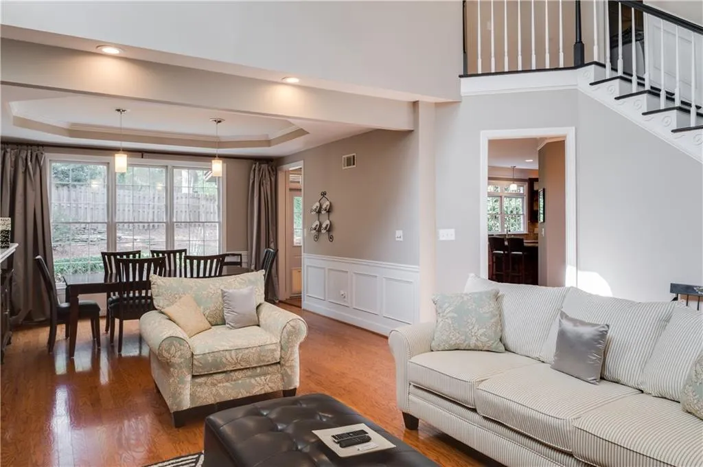 4580 Windsor Park Place Ne, Sandy Springs, Georgia 30342, 3 Bedrooms Bedrooms, ,2 BathroomsBathrooms,Residential,Sold,4580 Windsor Park Place Ne,5798094