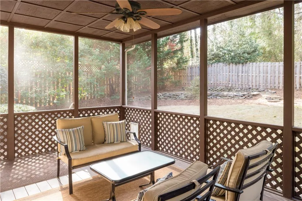 4580 Windsor Park Place Ne, Sandy Springs, Georgia 30342, 3 Bedrooms Bedrooms, ,2 BathroomsBathrooms,Residential,Sold,4580 Windsor Park Place Ne,5798094