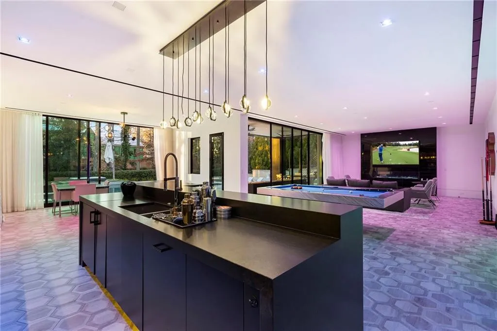 415 River Valley Road, Atlanta, Georgia 30328, 4 Bedrooms Bedrooms, ,4 BathroomsBathrooms,Residential,For Sale,415 River Valley Road,7698371
