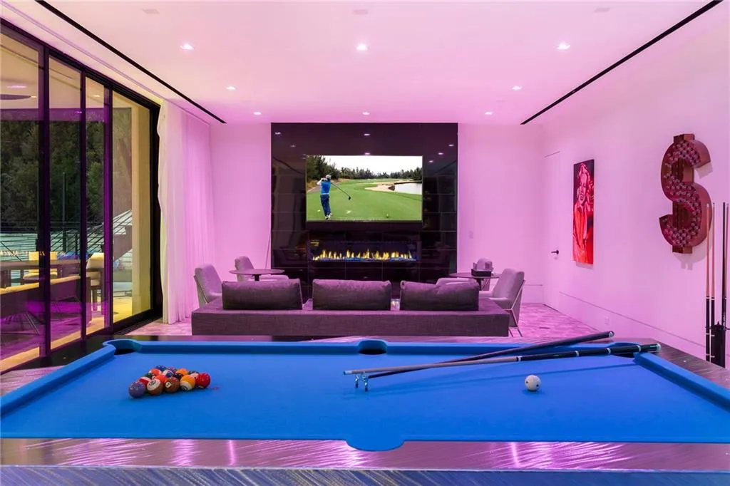 415 River Valley Road, Atlanta, Georgia 30328, 4 Bedrooms Bedrooms, ,4 BathroomsBathrooms,Residential,For Sale,415 River Valley Road,7698371