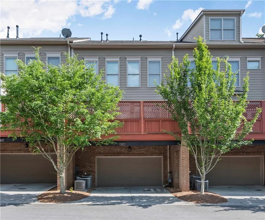661 Lockton Place, Sandy Springs, Georgia 30342, 3 Bedrooms Bedrooms, ,4 BathroomsBathrooms,Residential,Sold,661 Lockton Place,6887447