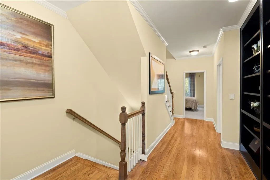 661 Lockton Place, Sandy Springs, Georgia 30342, 3 Bedrooms Bedrooms, ,4 BathroomsBathrooms,Residential,Sold,661 Lockton Place,6887447