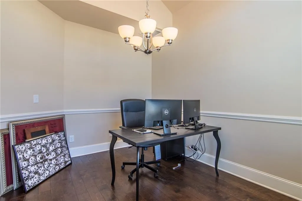 7625 Highland Bluff, Atlanta, Georgia 30328, 4 Bedrooms Bedrooms, ,3 BathroomsBathrooms,Residential,Sold,7625 Highland Bluff,5989835