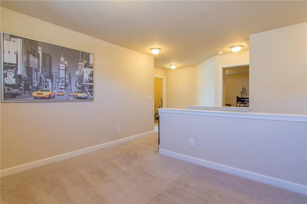 7625 Highland Bluff, Atlanta, Georgia 30328, 4 Bedrooms Bedrooms, ,3 BathroomsBathrooms,Residential,Sold,7625 Highland Bluff,5989835