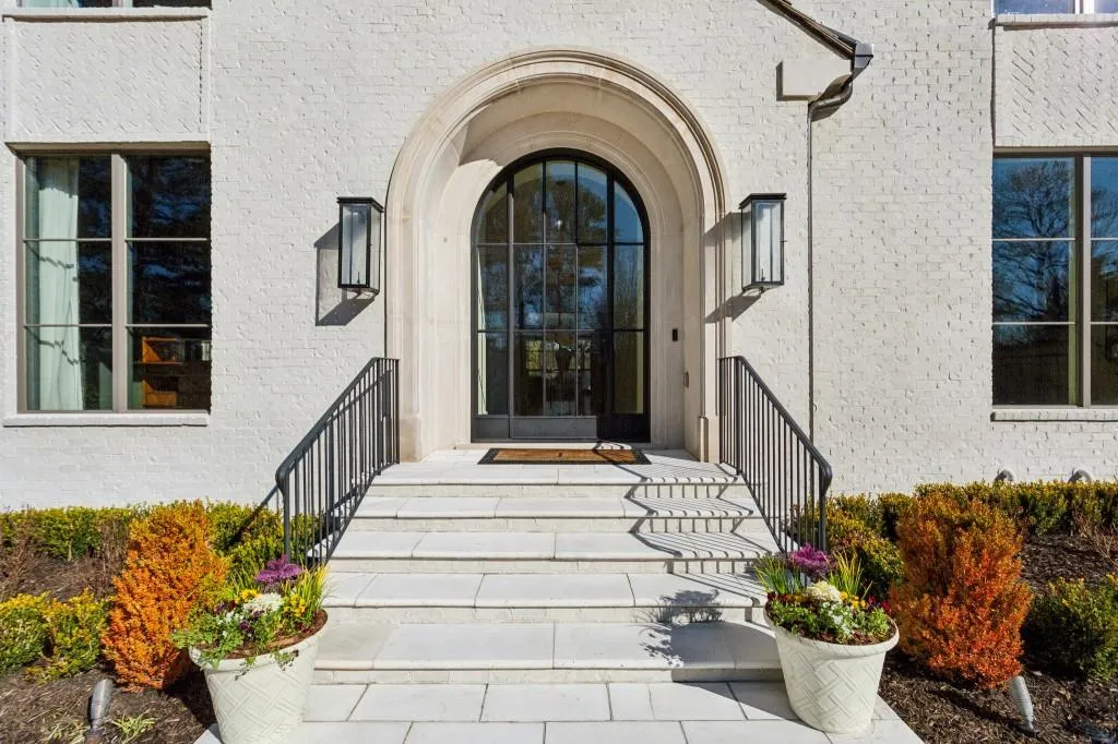 1297 Swims Valley Drive Nw, Atlanta, Georgia 30327, 6 Bedrooms Bedrooms, ,6 BathroomsBathrooms,Residential,Sold,1297 Swims Valley Drive Nw,7527412