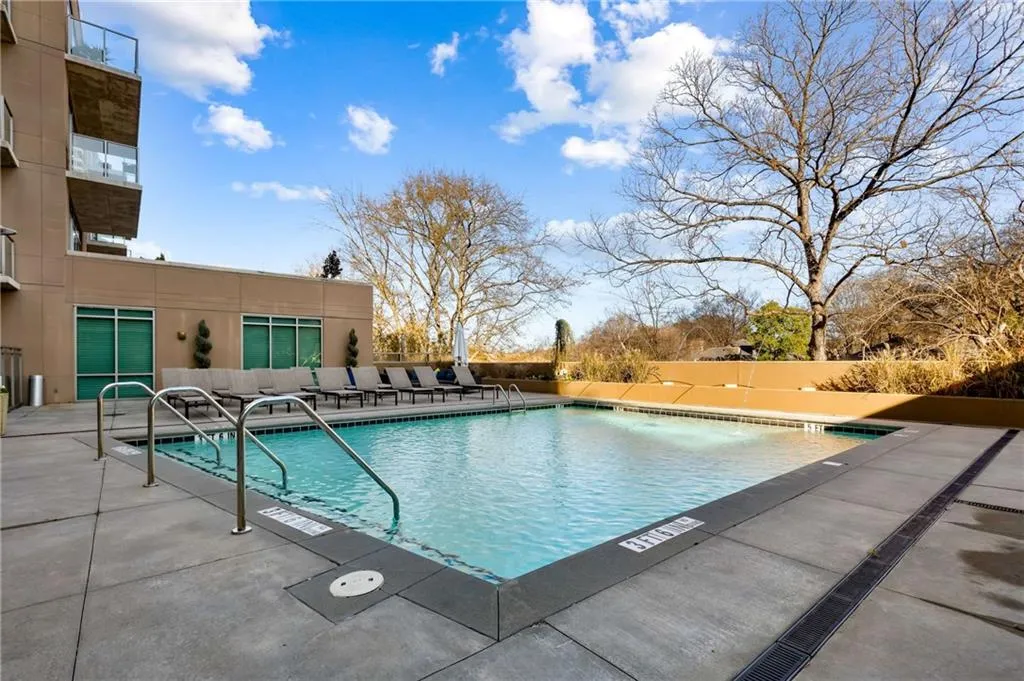 905 Juniper Street Ne Unit 512, Atlanta, Georgia 30309, 3 Bedrooms Bedrooms, ,3 BathroomsBathrooms,Residential,For Sale,905 Juniper Street Ne Unit 512,7649412