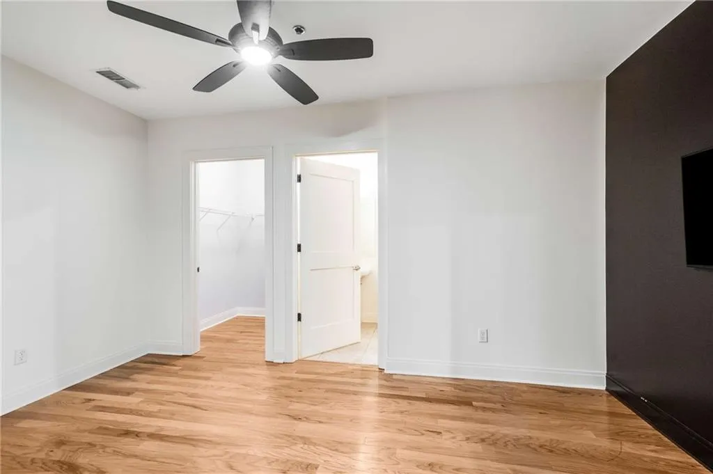 905 Juniper Street Ne Unit 512, Atlanta, Georgia 30309, 3 Bedrooms Bedrooms, ,3 BathroomsBathrooms,Residential,For Sale,905 Juniper Street Ne Unit 512,7649412