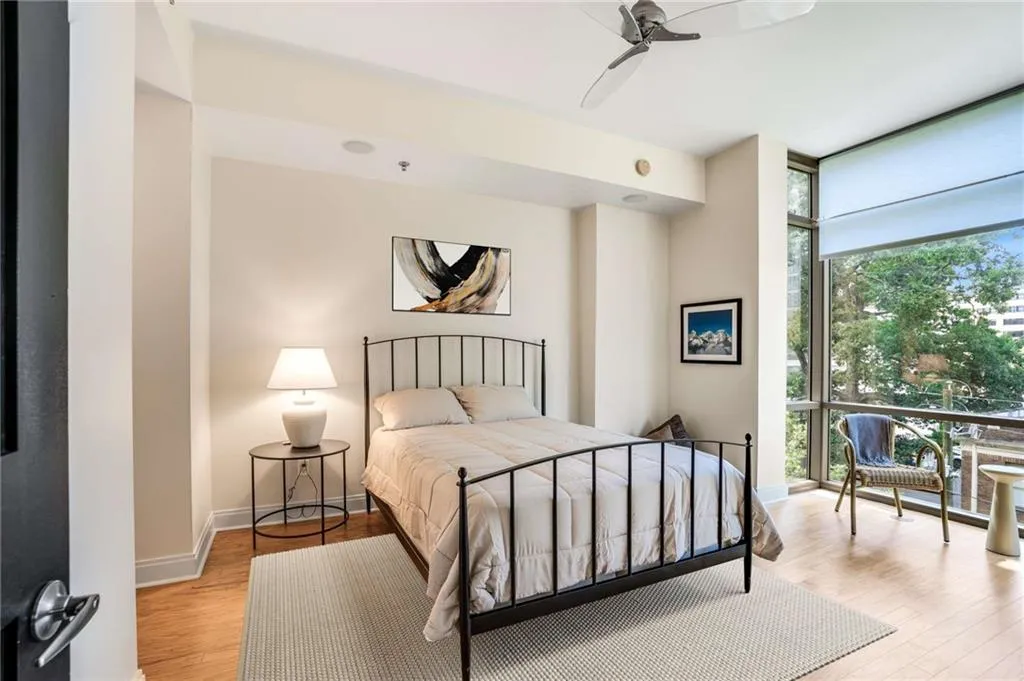 905 Juniper Street Ne Unit 512, Atlanta, Georgia 30309, 3 Bedrooms Bedrooms, ,3 BathroomsBathrooms,Residential,For Sale,905 Juniper Street Ne Unit 512,7649412