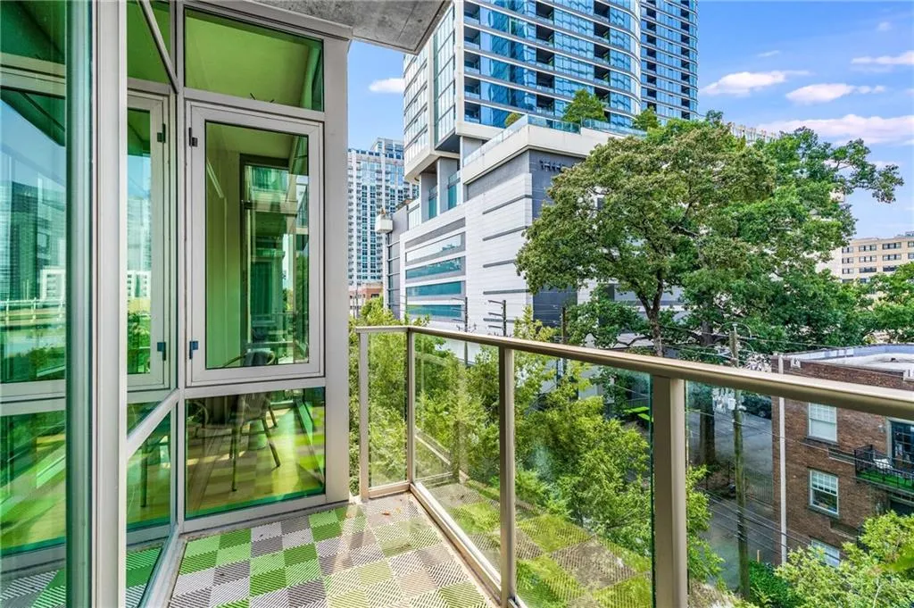 905 Juniper Street Ne Unit 512, Atlanta, Georgia 30309, 3 Bedrooms Bedrooms, ,3 BathroomsBathrooms,Residential,For Sale,905 Juniper Street Ne Unit 512,7649412