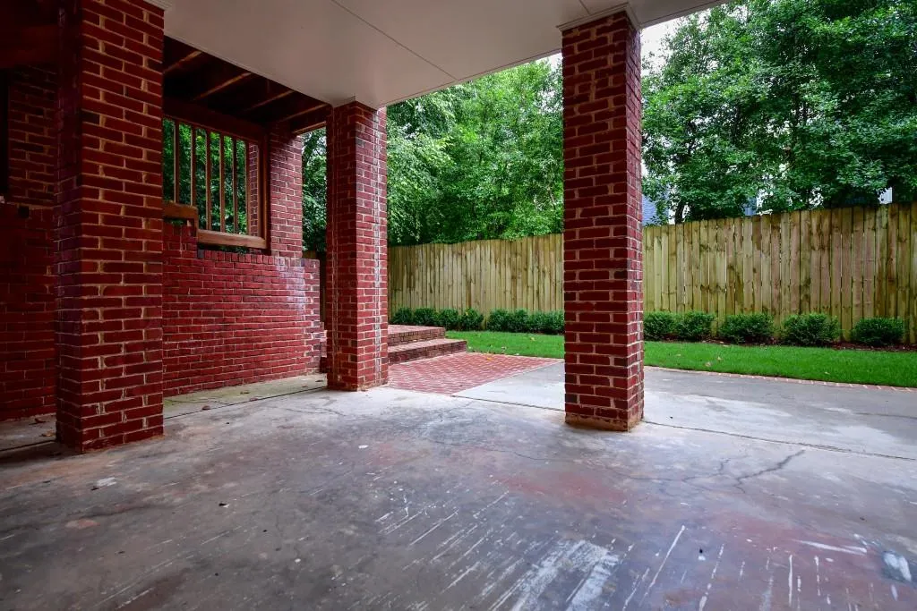 125 Crestwicke Trace, Atlanta, Georgia 30319, 5 Bedrooms Bedrooms, ,4 BathroomsBathrooms,Residential,Sold,125 Crestwicke Trace,6052244