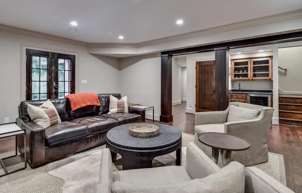 125 Crestwicke Trace, Atlanta, Georgia 30319, 5 Bedrooms Bedrooms, ,4 BathroomsBathrooms,Residential,Sold,125 Crestwicke Trace,6052244