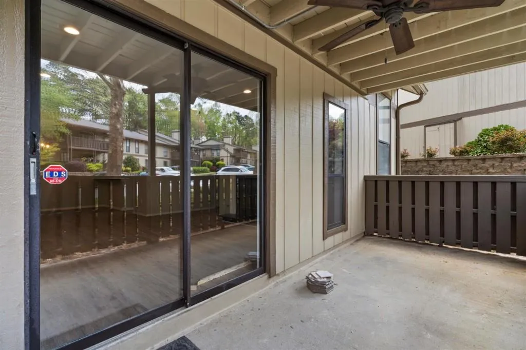 1106 Woodcliff Drive, Sandy Springs, Georgia 30350, 2 Bedrooms Bedrooms, ,2 BathroomsBathrooms,Residential,Sold,1106 Woodcliff Drive,6867505
