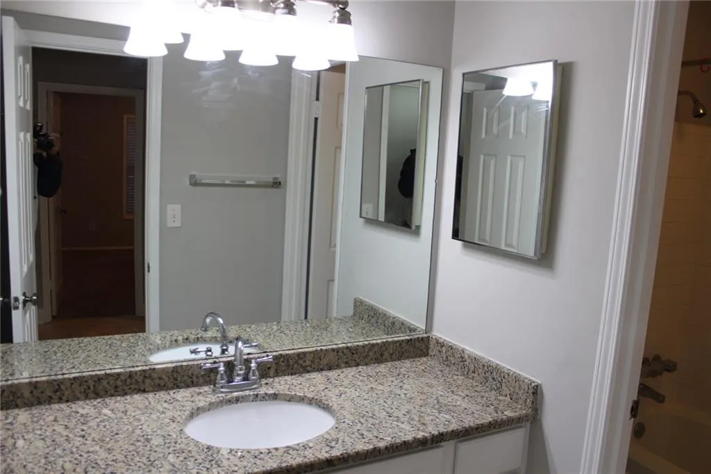 704 Vicksburg Place, Atlanta, Georgia 30350, 3 Bedrooms Bedrooms, ,2 BathroomsBathrooms,Residential,Sold,704 Vicksburg Place,6111486