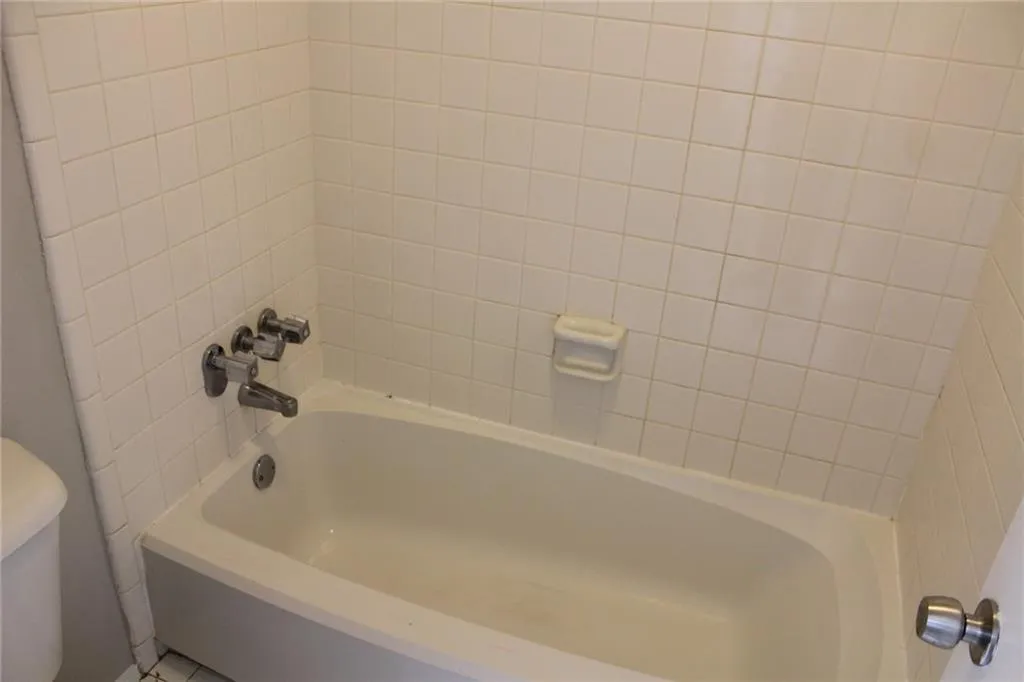 704 Vicksburg Place, Atlanta, Georgia 30350, 3 Bedrooms Bedrooms, ,2 BathroomsBathrooms,Residential,Sold,704 Vicksburg Place,6111486