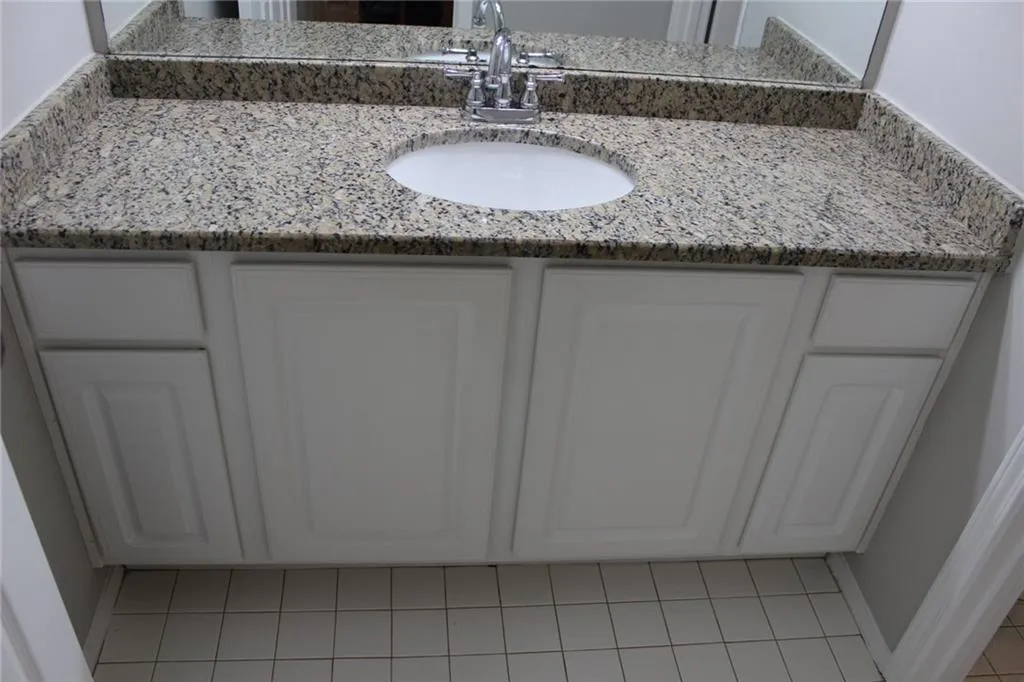 704 Vicksburg Place, Atlanta, Georgia 30350, 3 Bedrooms Bedrooms, ,2 BathroomsBathrooms,Residential,Sold,704 Vicksburg Place,6111486