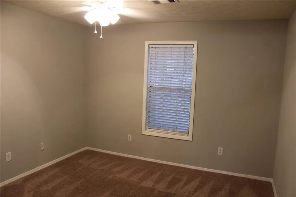 704 Vicksburg Place, Atlanta, Georgia 30350, 3 Bedrooms Bedrooms, ,2 BathroomsBathrooms,Residential,Sold,704 Vicksburg Place,6111486