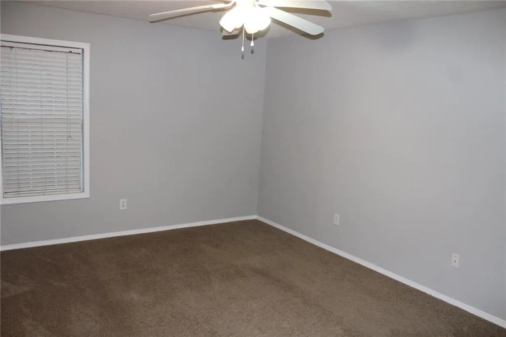 704 Vicksburg Place, Atlanta, Georgia 30350, 3 Bedrooms Bedrooms, ,2 BathroomsBathrooms,Residential,Sold,704 Vicksburg Place,6111486