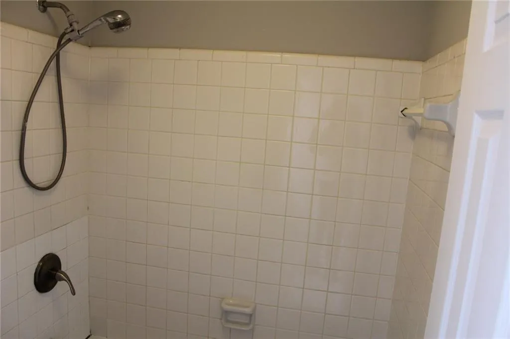 704 Vicksburg Place, Atlanta, Georgia 30350, 3 Bedrooms Bedrooms, ,2 BathroomsBathrooms,Residential,Sold,704 Vicksburg Place,6111486