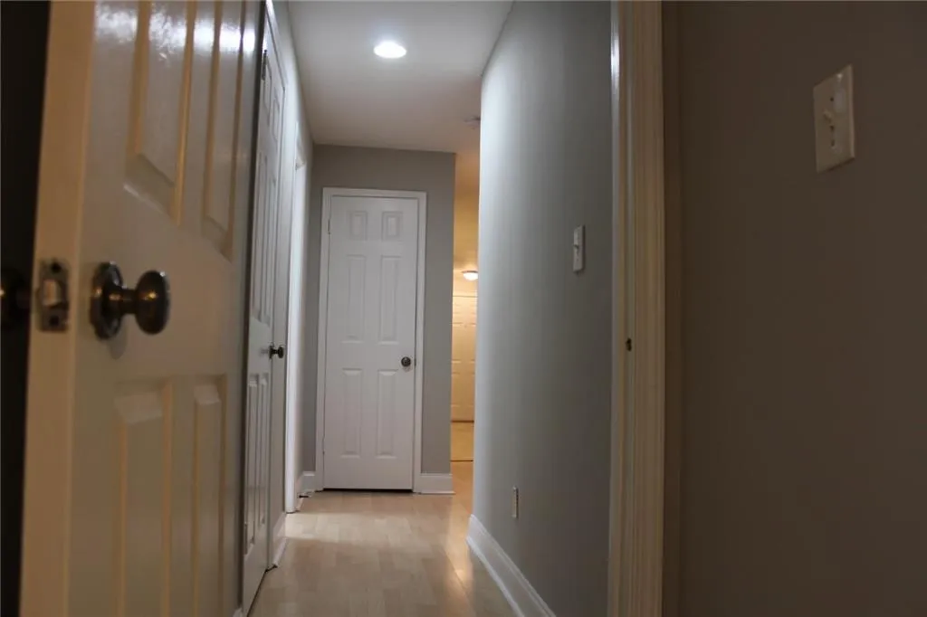 704 Vicksburg Place, Atlanta, Georgia 30350, 3 Bedrooms Bedrooms, ,2 BathroomsBathrooms,Residential,Sold,704 Vicksburg Place,6111486